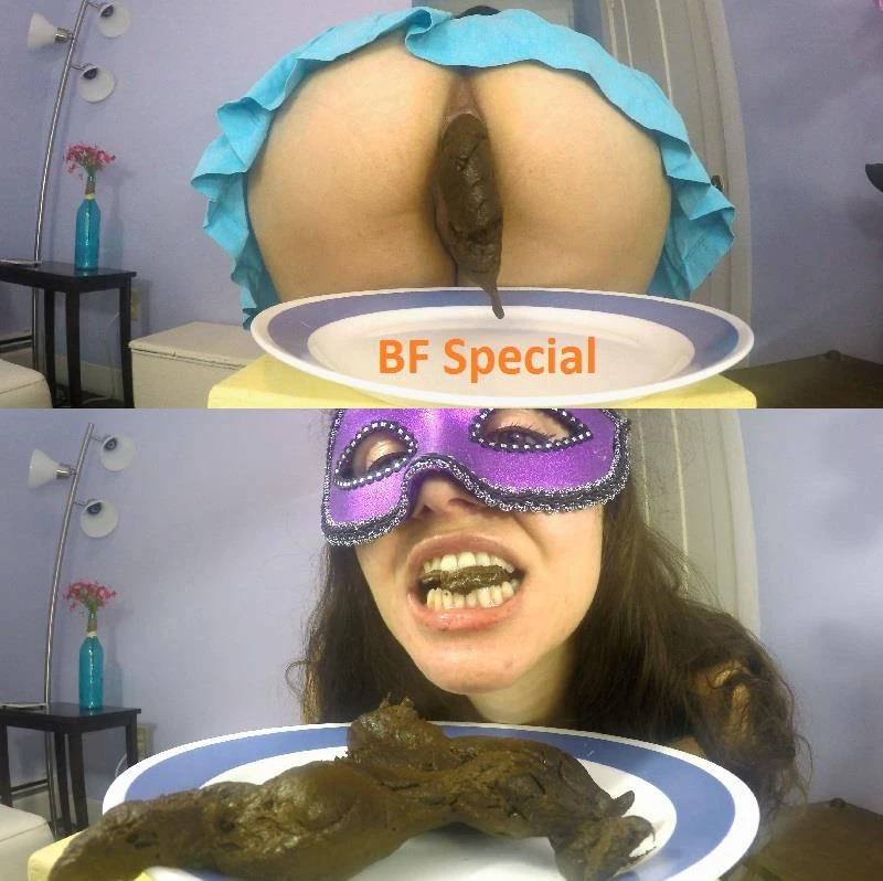 FSpec-718 LoveRachelle Cute females shitting and pissing in public toilet. [UltraHD/4K] (2022)