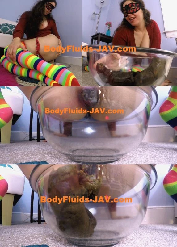 FSpec-832 LoveRachelle Pooping Girl 女の子を吐く トイレ排便 Toilet Defecation [UltraHD/4K] (2022)