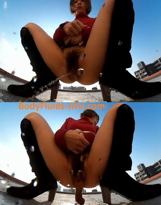 BFFF-135 Japanese Girls A big piece of shit in bath and woolen socks in shit. [FullHD] (2022)