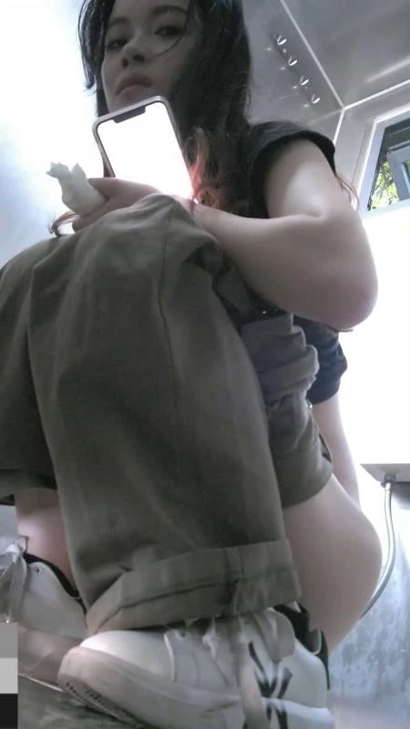 BFJP-90 女子トイレ盗撮 放尿 Girls Toilet Voyeur Urination Uncensored [FullHD] (2024)